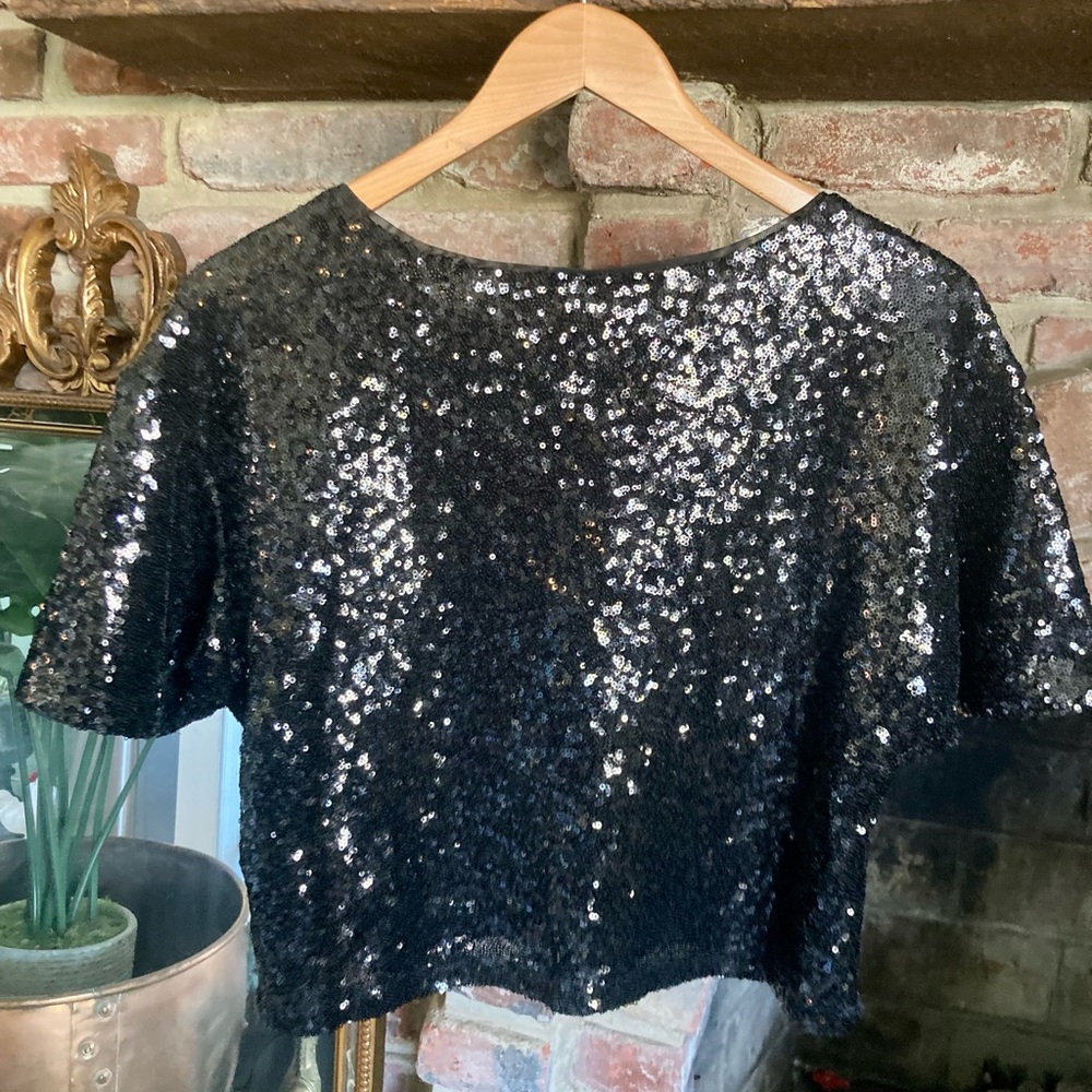 by Anthropologie Black Sequin Cropped Short-Sleeve Top Relaxed Boxy Fit EUC Sz S - Picture 16 of 16